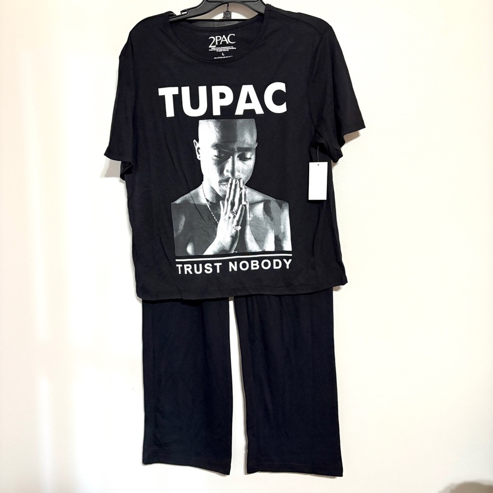 Tupac 2Pac Black Two Piece Adult Pajama Set NEW Large  and 2X NWT